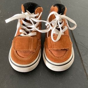 Vans mountain edition